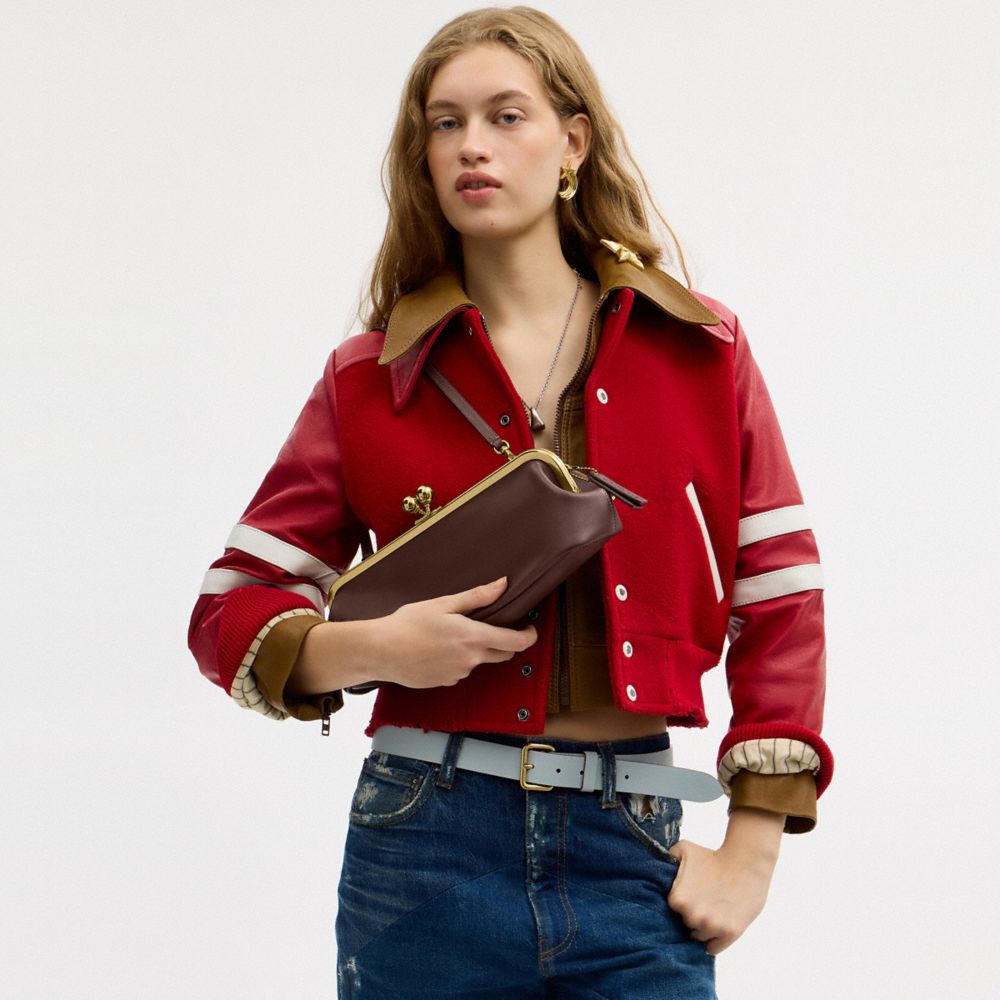 COACH®,Laiton/érable,Detail View