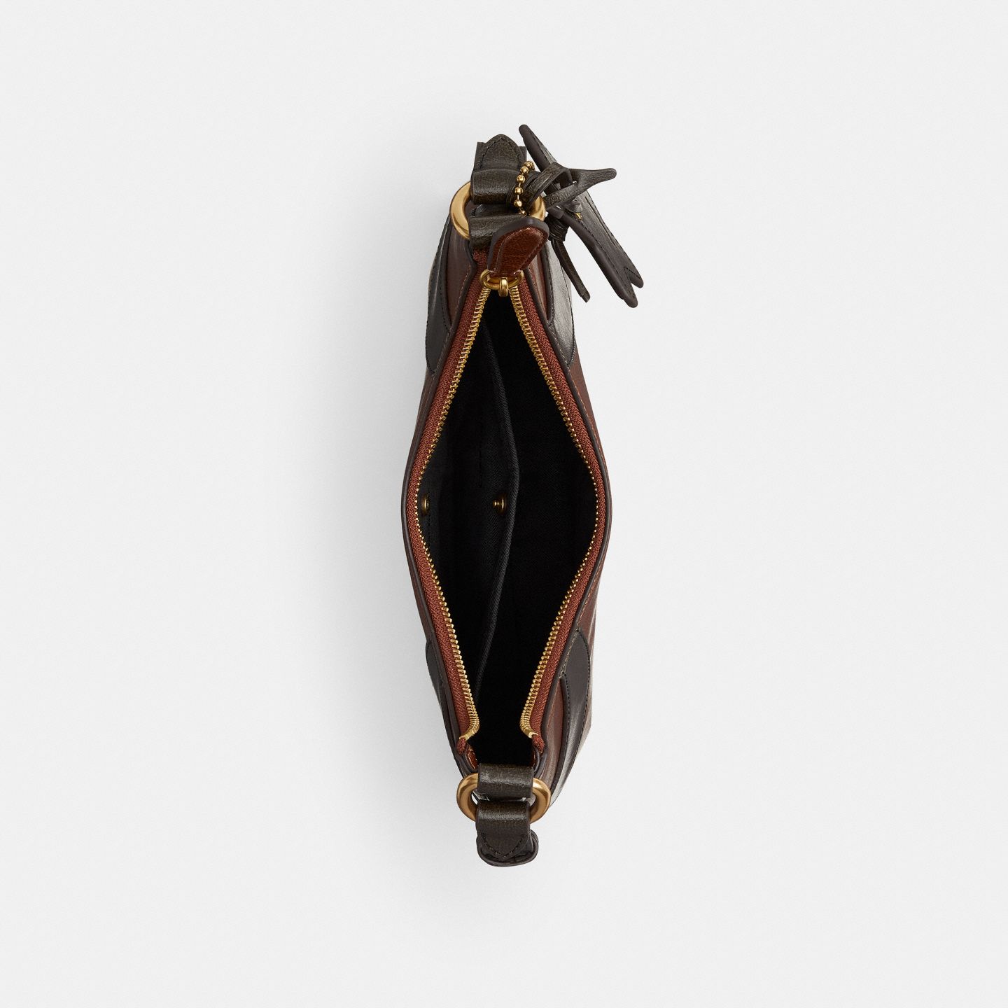 Женская сумка Coach Bowling Flat Hobo Shoulder, цвет: Чёрный — фото 4
