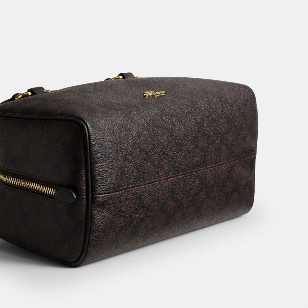 Sydney Shoulder Bag In Signature Canvas