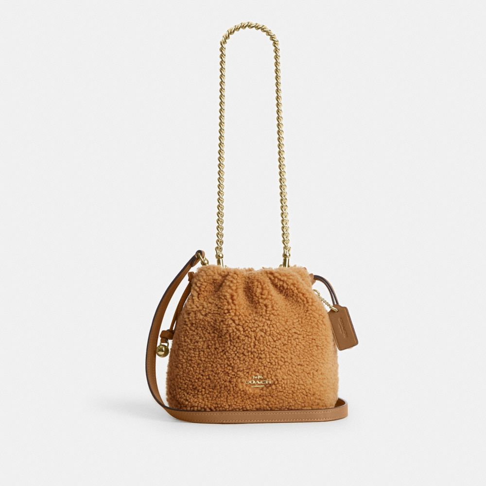 COACH®,Borsa Mini Faye Con Coulisse In Shearling,Goud/Naturel,Front View