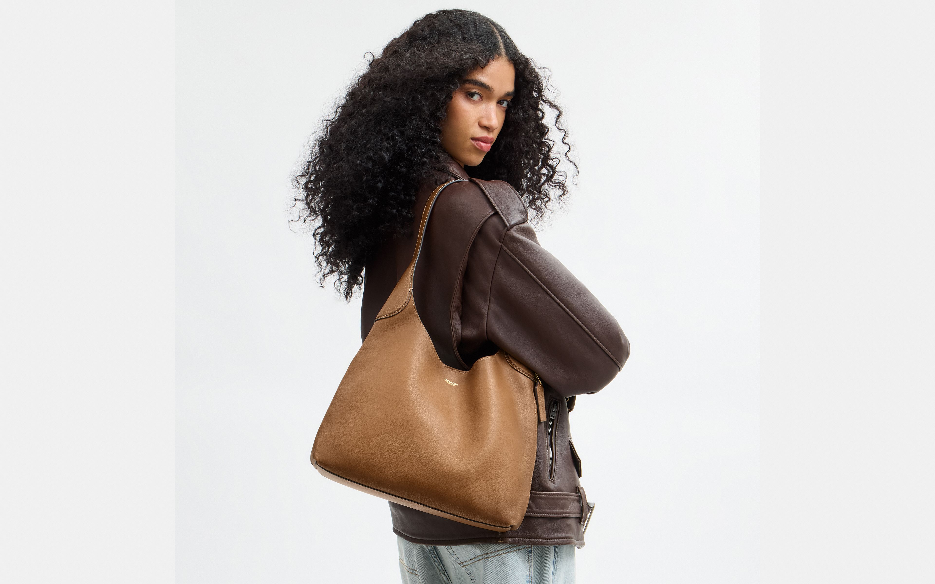 Brooklyn Shoulder Bag 34 In Loved Leather