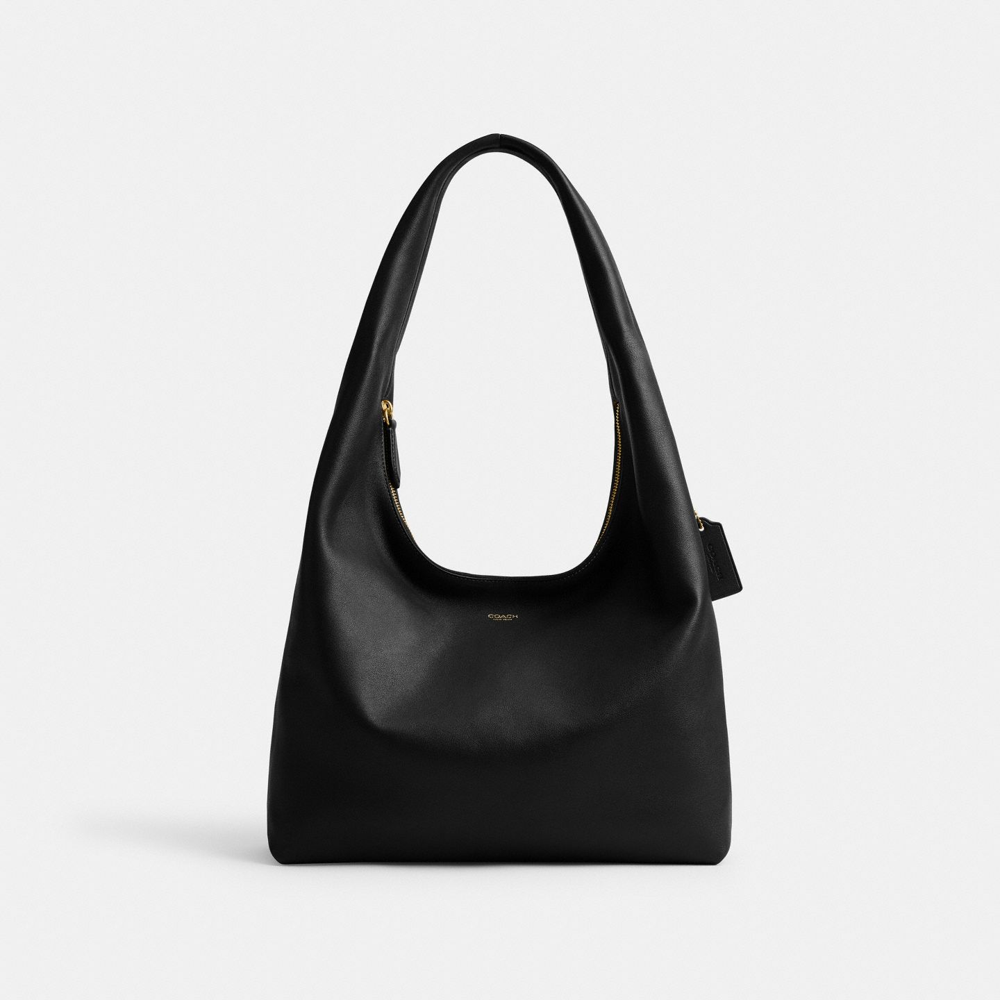 Женские сумки Coach Pillow Brooklyn Shoulder Bag 34, цвет: Латунный / Чёрный — фото 1
