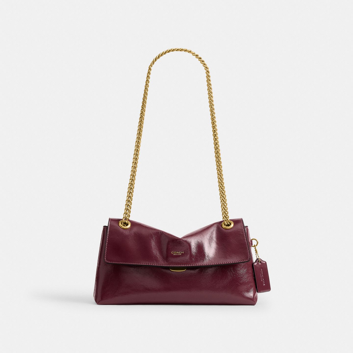Женская сумка Coach Chelsea Shoulder Bag 26 With Chain, цвет: Латунный / Тёмный вишнёвый — фото 1