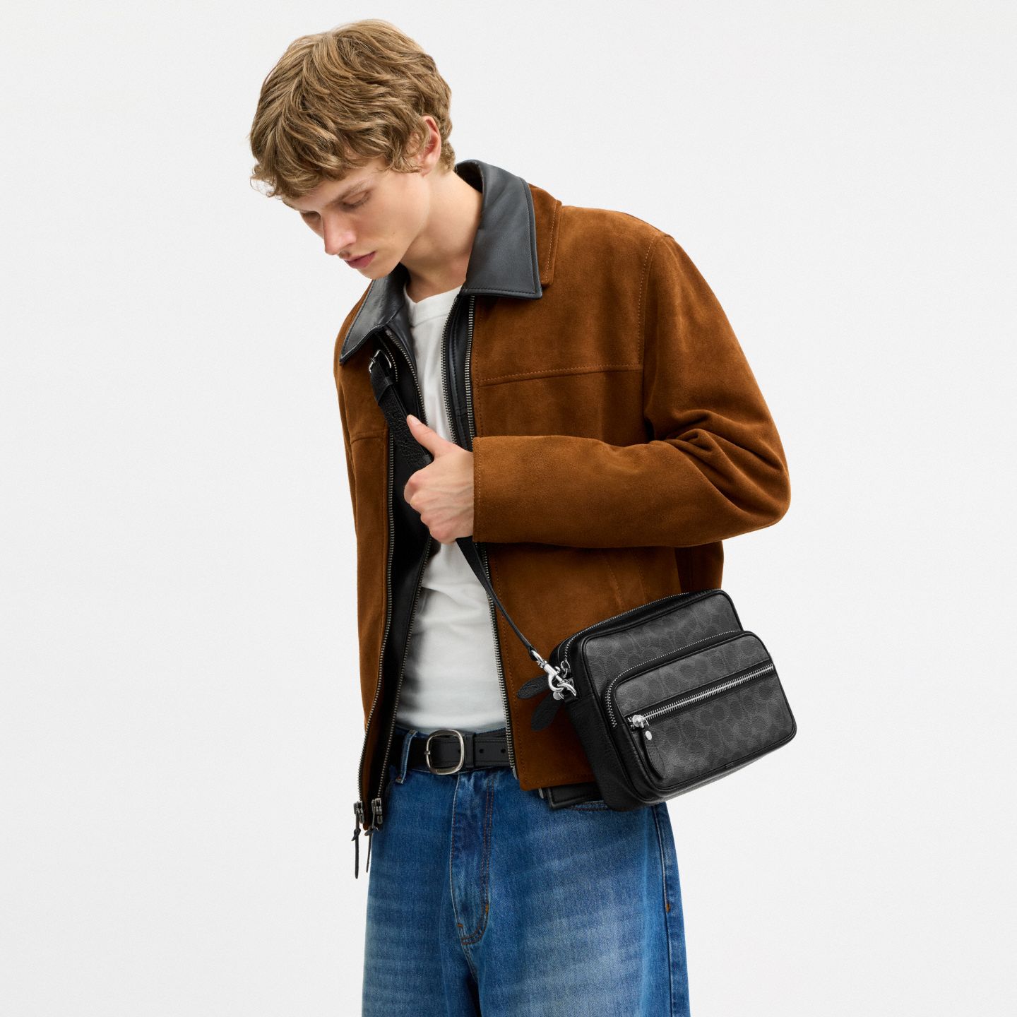 Мужская сумка Coach Dakota Crossbody Bag In Signature UpcraftedLeather, цвет: Чёрный — фото 5