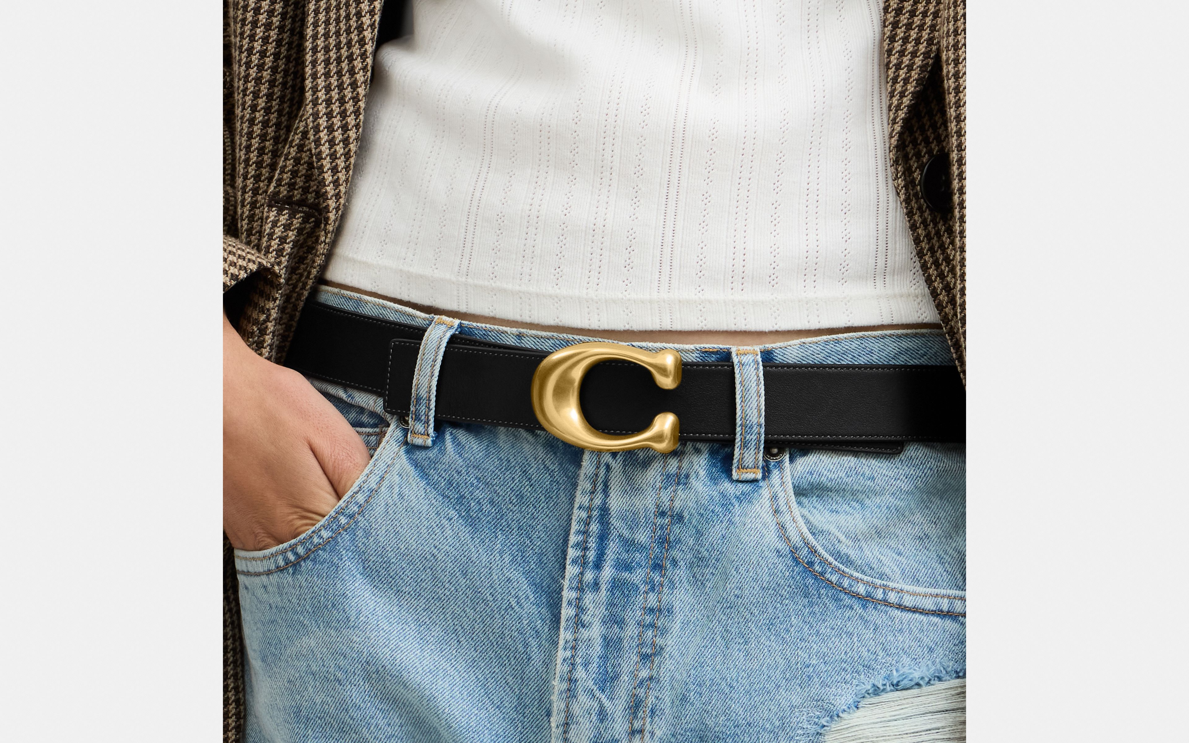 Sculpted C Buckle Reversible Belt