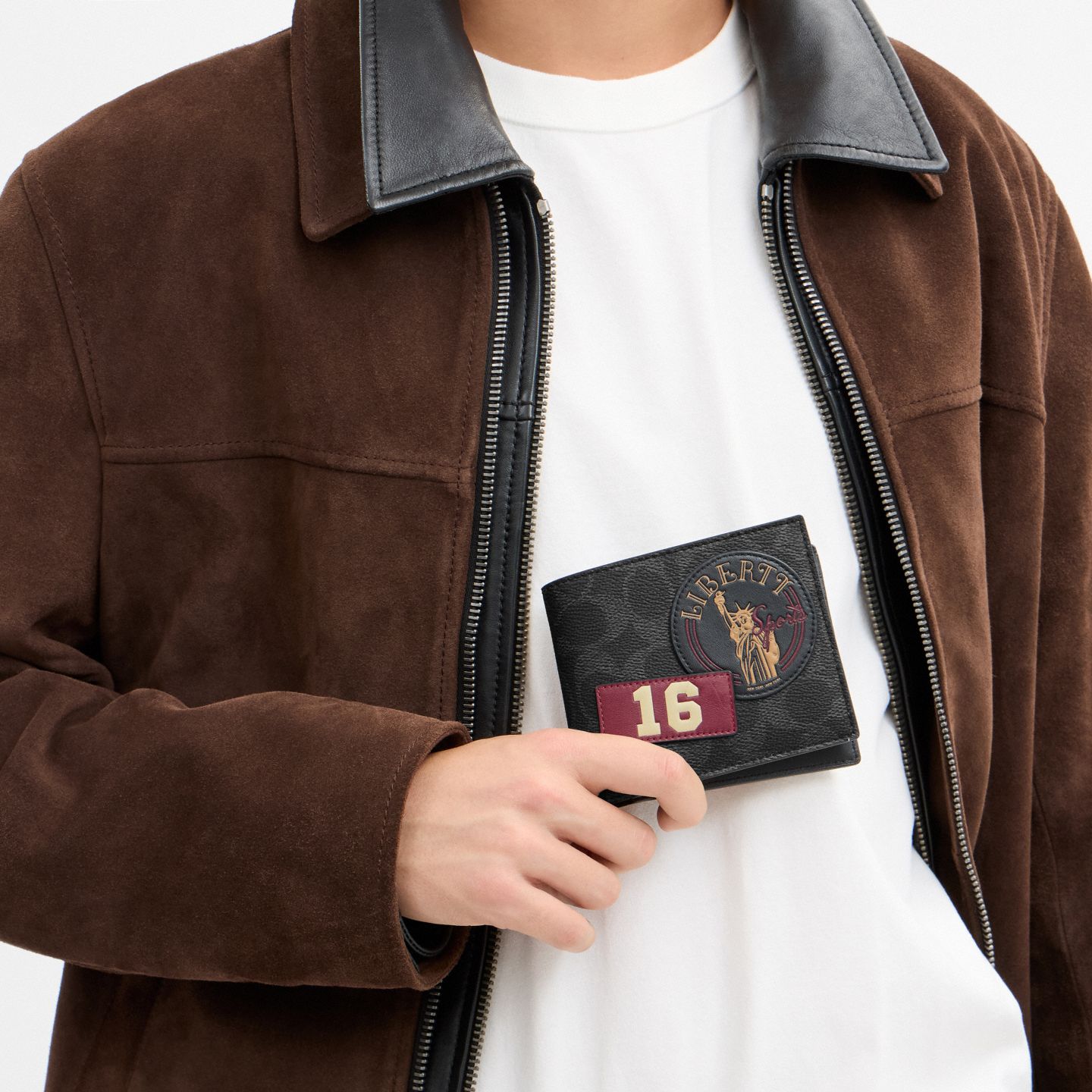 Мужской кошелёк Coach 3-In-1 Wallet With Stickers In Signature UpcraftedLeather, цвет: Чёрный — фото 4