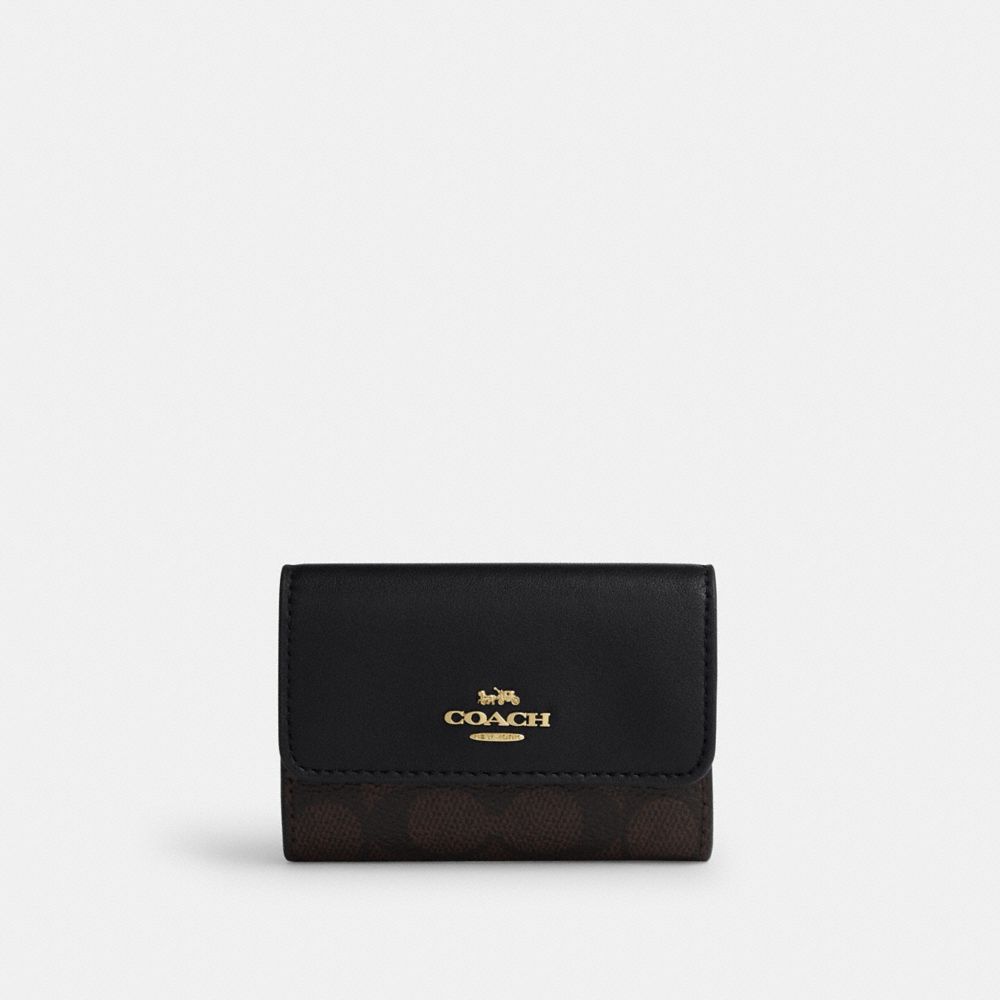 COACH®,Flap Card Case In Signature Canvas,,Front View
