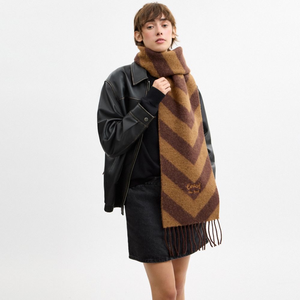 Chevron Stripe Wide Muffler