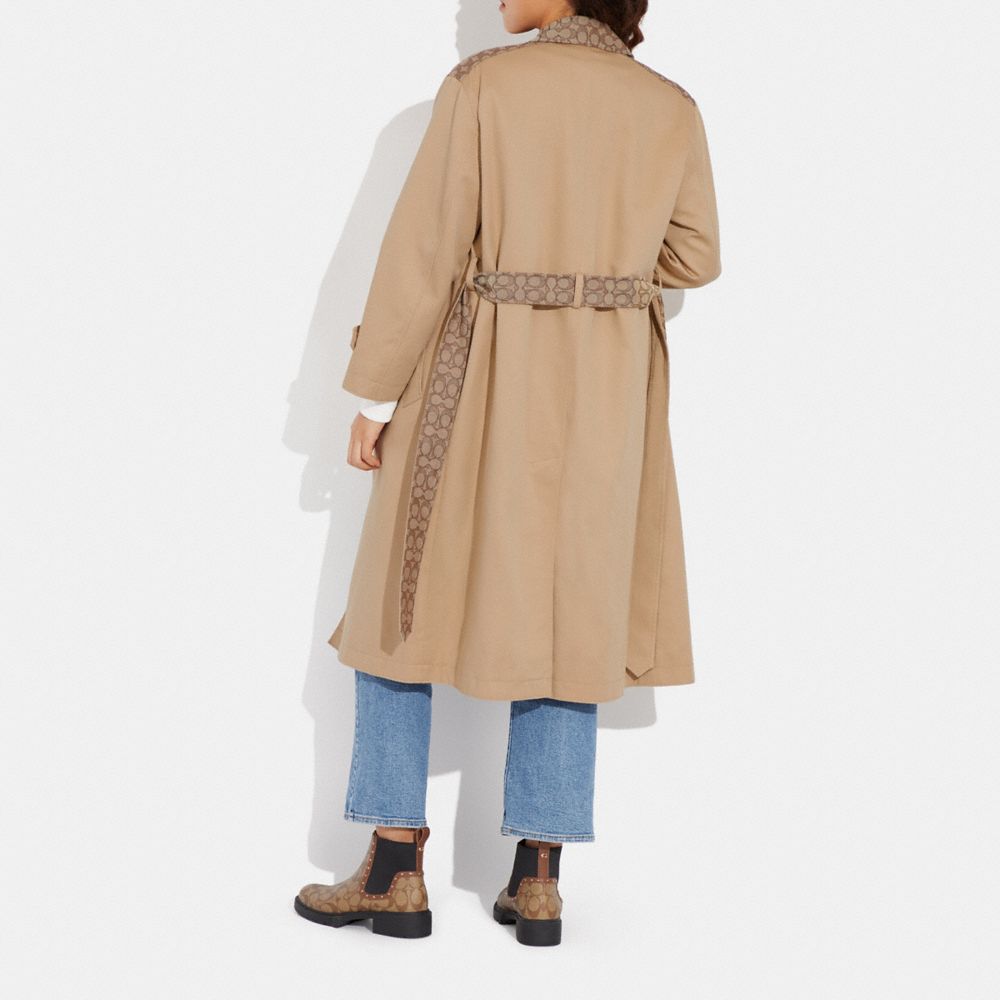 COACH®,Signature Turnlock Trench Coat,Cotton,Lyocell,Polyester,Viscose,Trench,Logo,Word Embellishment,Tie Belt,Button,Work,Beige,Scale View