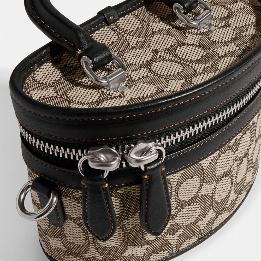 COACH Trail Bag In Signature Textile Jacquard