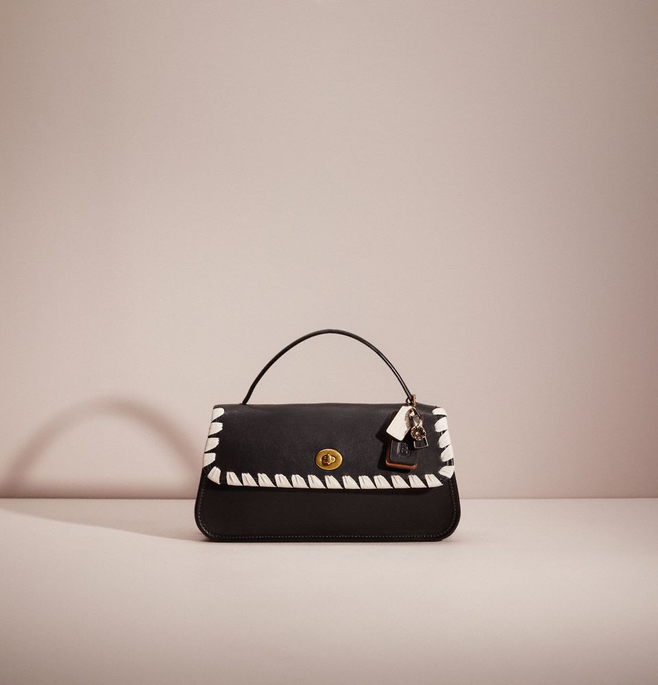 Upcrafted Turnlock Clutch
