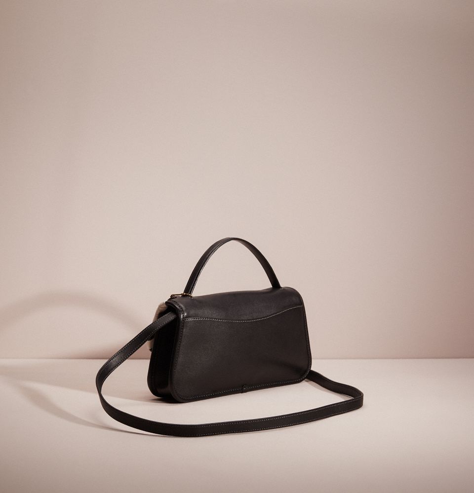 Upcrafted Turnlock Clutch