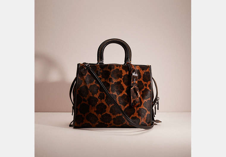 COACH®,RESTORED ROGUE,Wild Beast/Black Copper,Front View