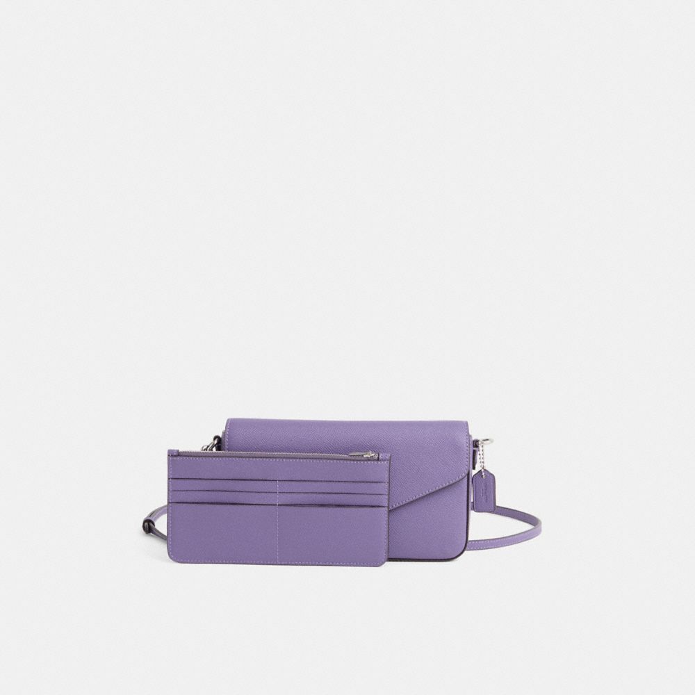 COACH®,PORTÉ-CROISÉ WYN RESTORED,Cuir Cross-grain,Argent/Prune Lavé,Angle View