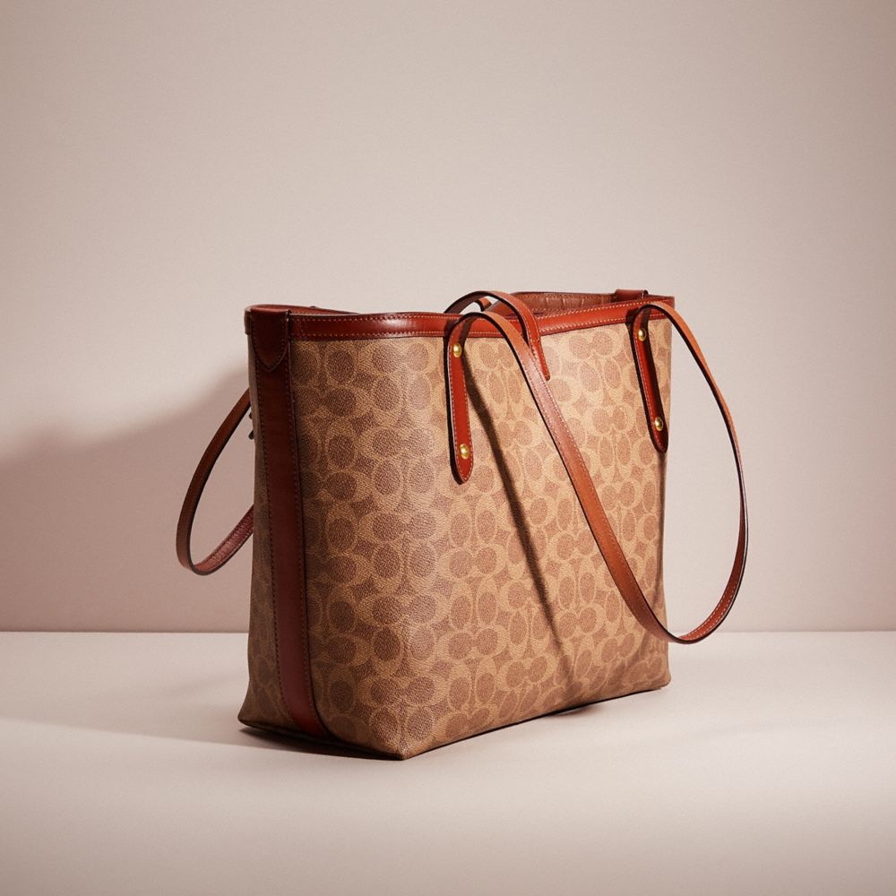 Upcrafted Market Tote In Signature Canvas COACH