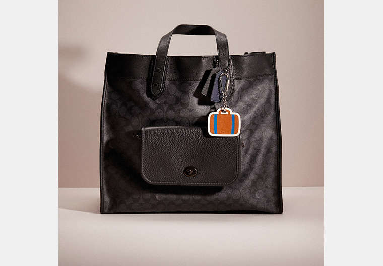COACH®,UPCRAFTED FIELD TOTE 40 IN SIGNATURE CANVAS,Signature Coated Canvas,Black Copper/Charcoal,Front View