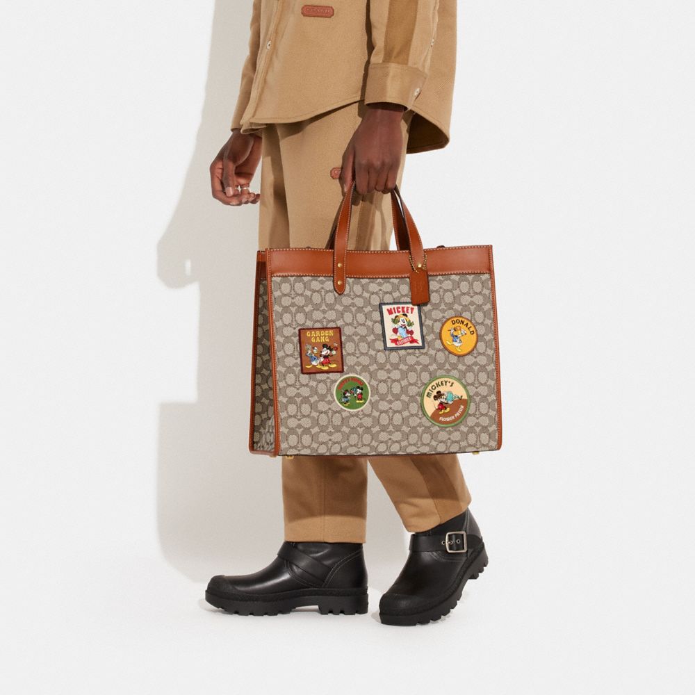 Cabas Field 40 Disney X Coach En Tissu Jacquard Signature Avec Empiècements