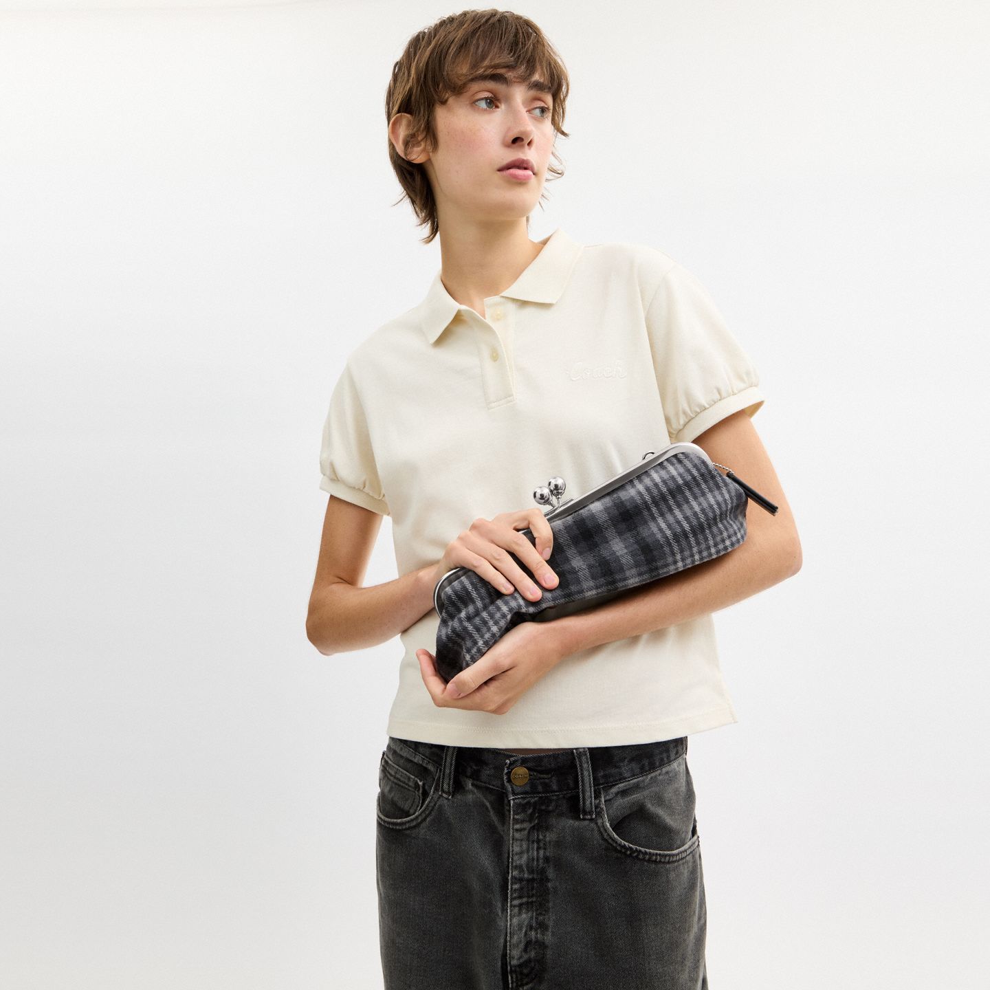 Женская сумка Coach Kisslock Frame Bag 30 With Plaid, цвет: Состаренный золотой / Серый разноцветный — фото 8