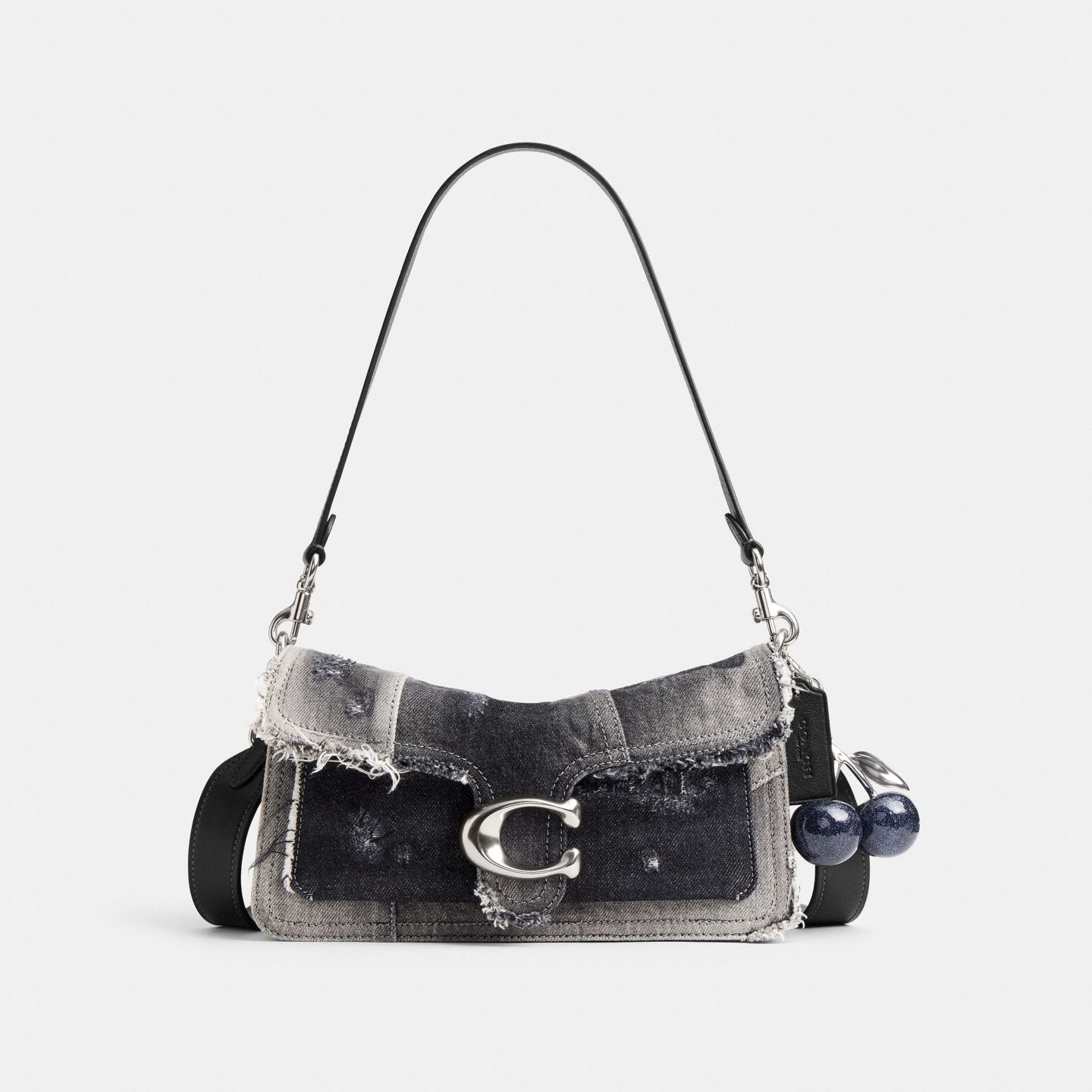 Женская сумка Coach Tabby Shoulder Bag 26, Inspired by Soyeon, цвет: Серебряный / Чёрный — фото 1