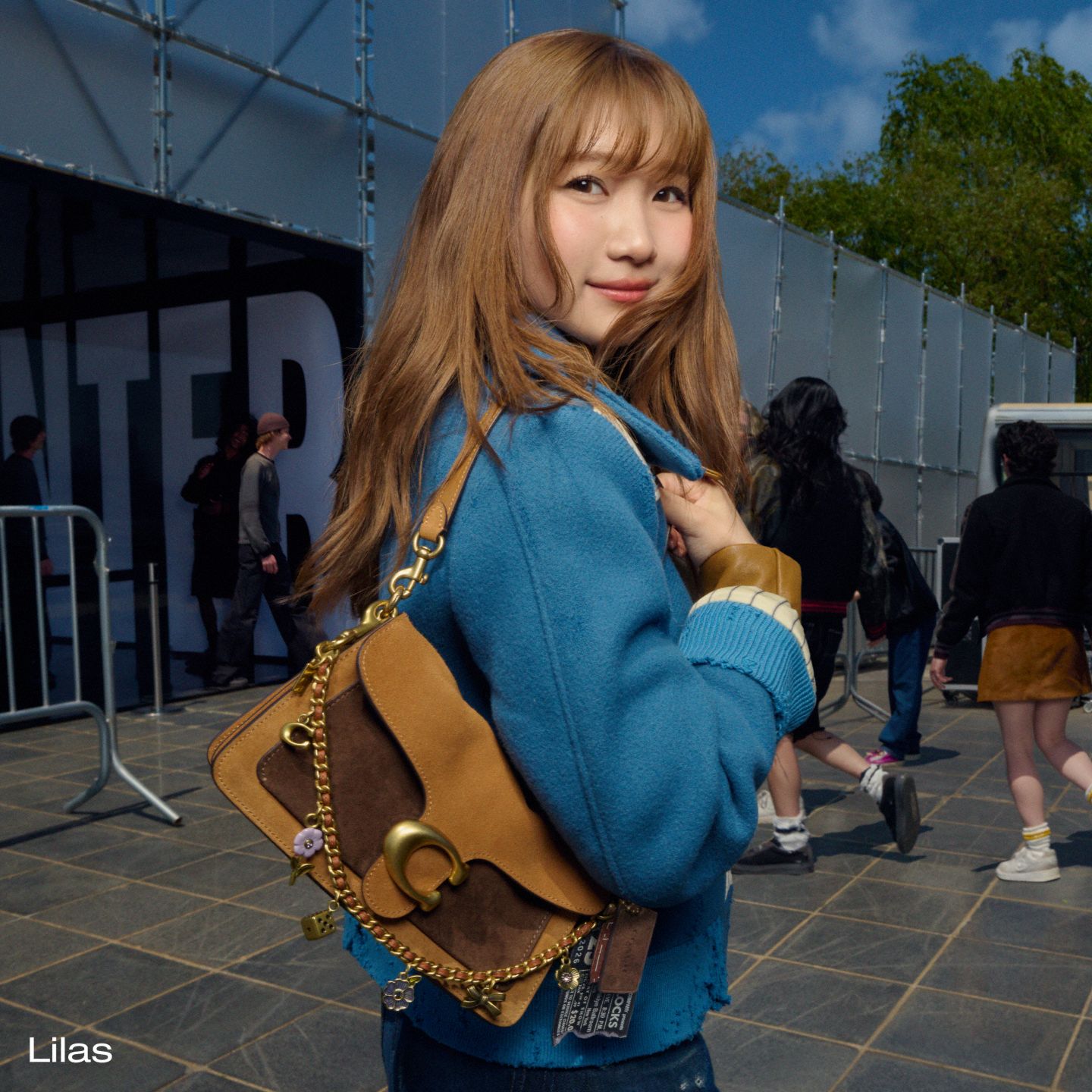 Женская сумка Coach Tabby Shoulder Bag 26, Inspired by Lilas, цвет: Латунный / Карамельный разноцветный — фото 8
