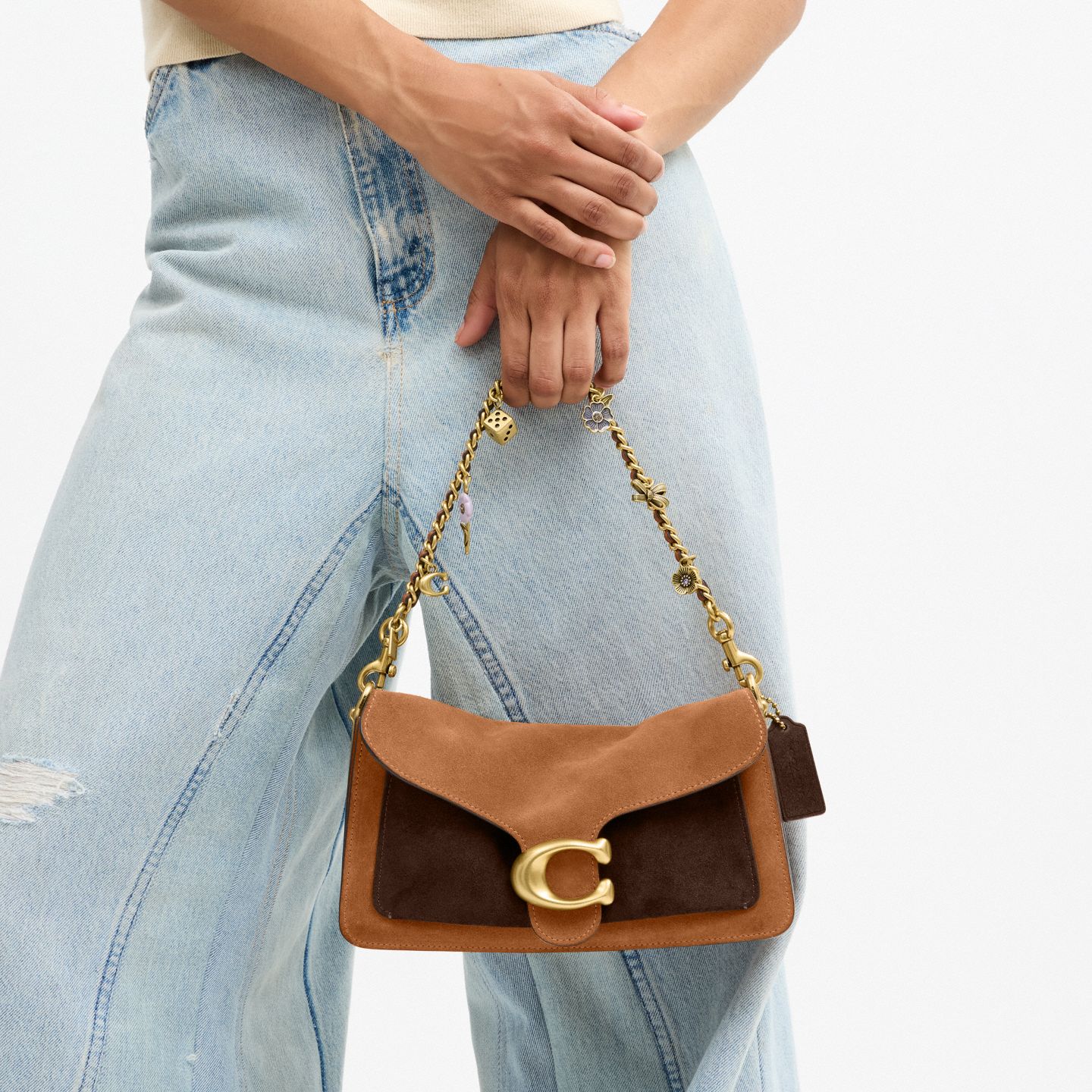 Женская сумка Coach Tabby Shoulder Bag 26, Inspired by Lilas, цвет: Латунный / Карамельный разноцветный — фото 10