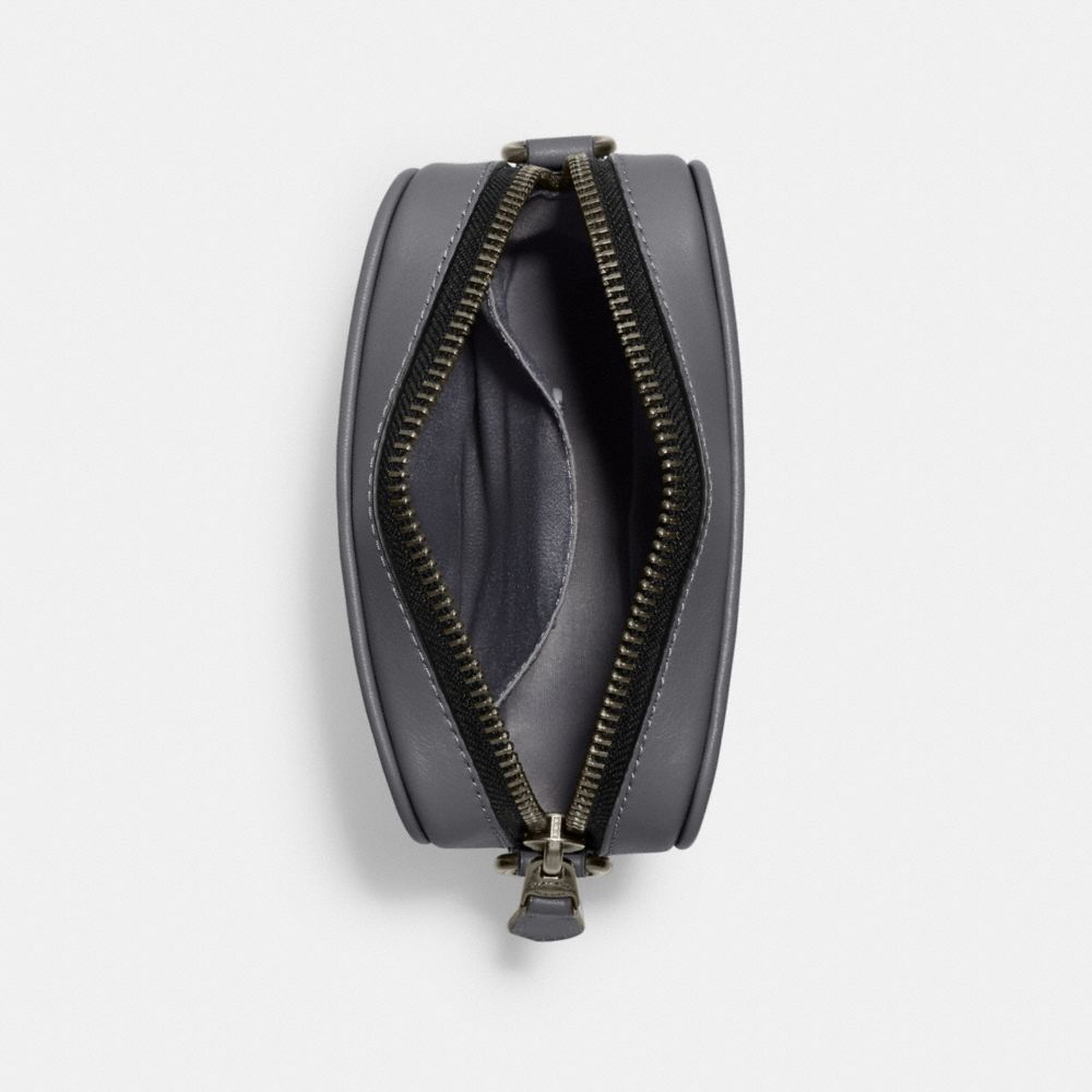 COACH®,サリバン クロスボディ・シグネチャー レザー,斜め掛け&ボディバッグ,ｲﾝﾀﾞｽﾄﾘｱﾙ ｸﾞﾚｰ