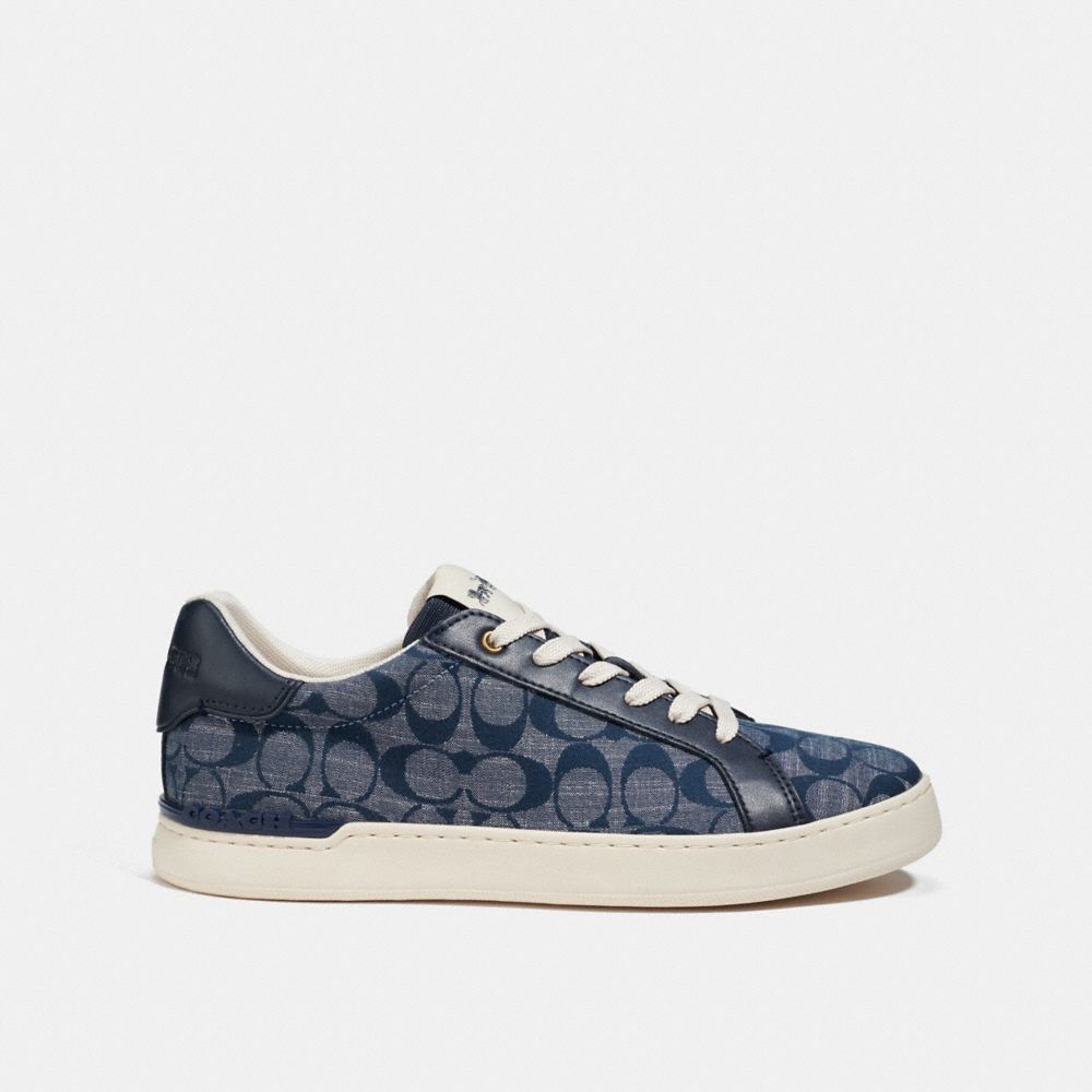 COACH®,CLIP LOW TOP SNEAKER IN SIGNATURE CHAMBRAY,Midnight Navy,Angle View