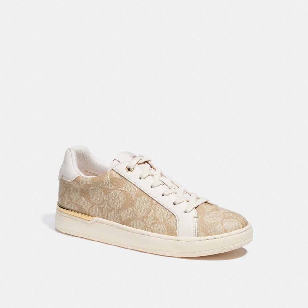 COACH®,CLIP LOW TOP SNEAKER IN SIGNATURE CANVAS,Light Khaki/ Chalk,Front View