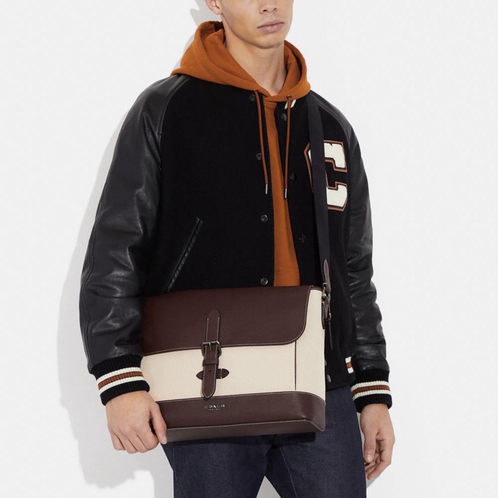 Hudson Messenger Bag