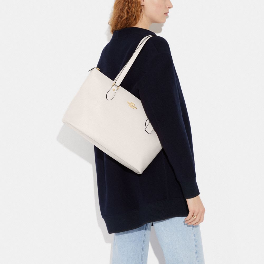 COACH®,Gallery Tote Bag,Leather,Tote,Gold Metal,Work,Cream,Detail View