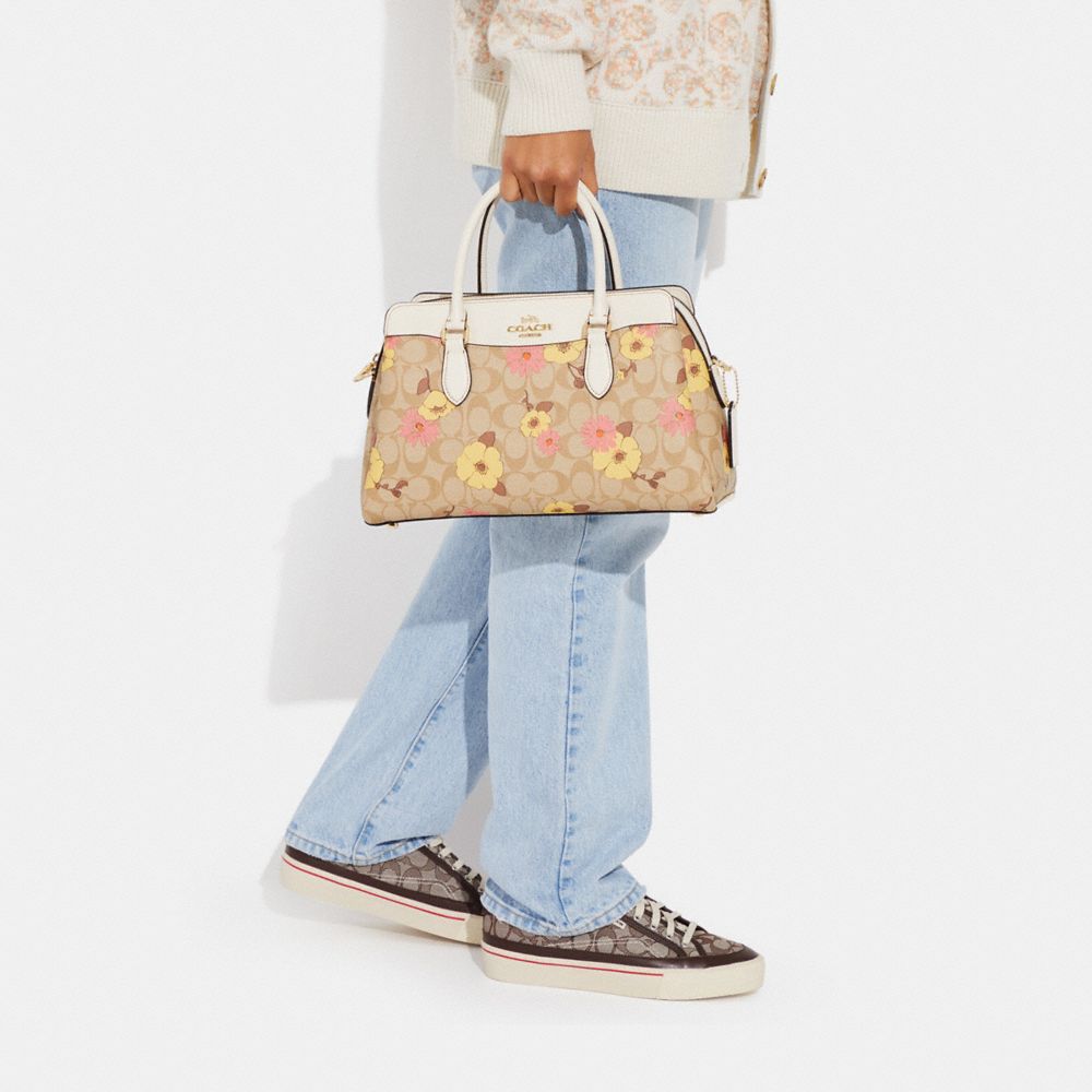 う*ー様 COACH ダーシー キャリーオール フローラル クラスター トートバ う*ー様 COACH ダーシー キャリーオール フローラル クラスター