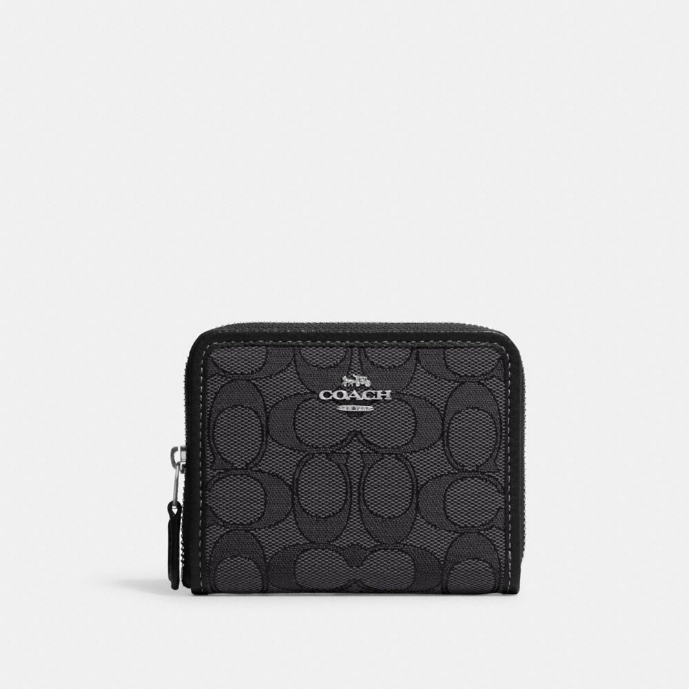 COACH®,PETIT PORTEFEUILLE À ZIP-CONTOUR EN JACQUARD SIGNATURE,Argent/Noir fumée multi noir,Front View