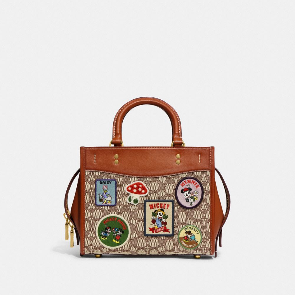 限定ディズニーですcoach ローグ25 限定ディズニー