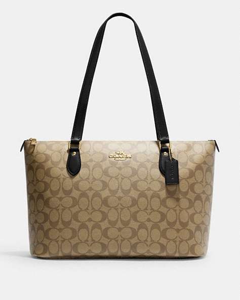 COACH®,GALLERY TOTE IN SIGNATURE CANVAS,pvc,Large,Everyday,Gold/Khaki/Black,Front View