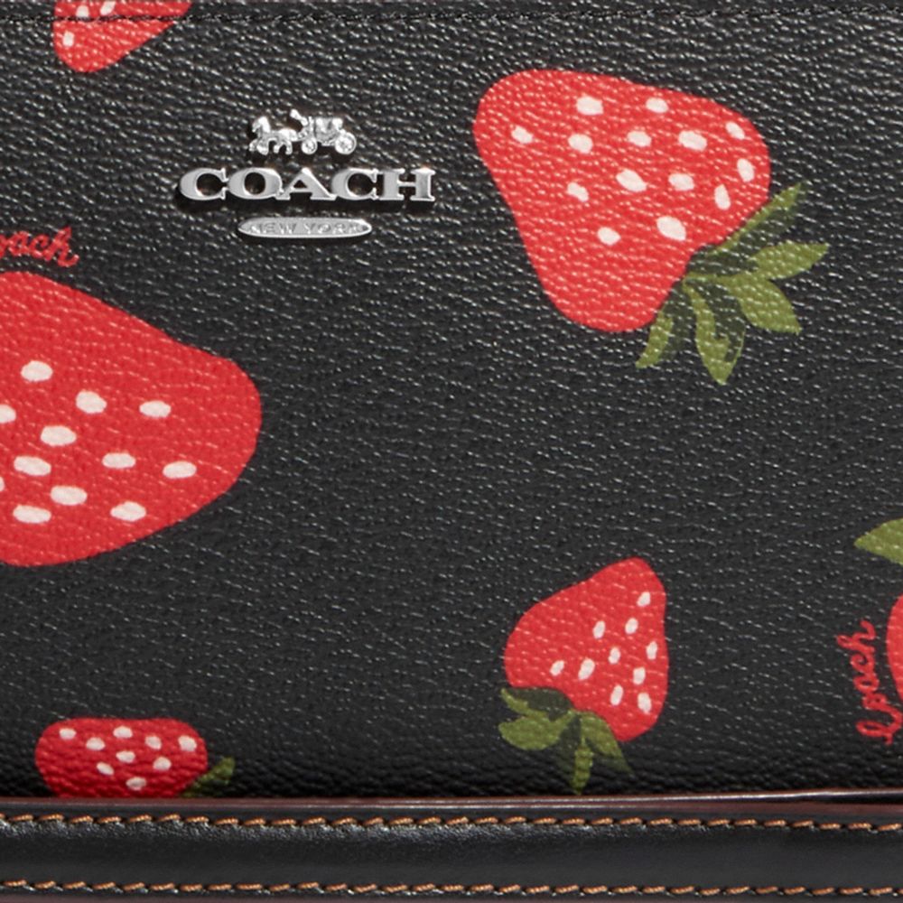 COACH ワイルド ストロベリー 長財布 CH531 イチゴ 新作 新品