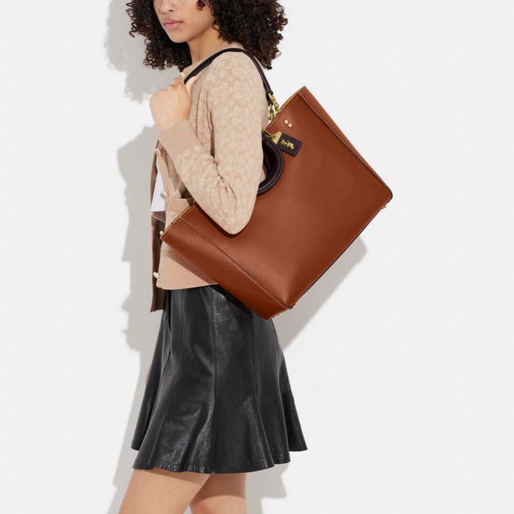 COACH®,CABAS RAE À CONTRASTE DE COULEUR,Cuir tanné,Laiton/Selle multi 1941,Detail View