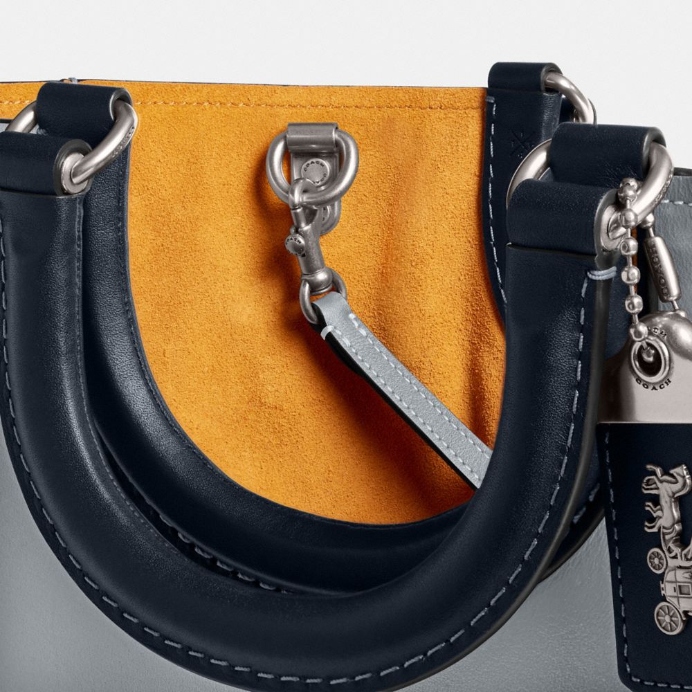 現行　美品　COACH　コーチ　レイトート　カラーブロック　トートバッグ約27ｃｍ