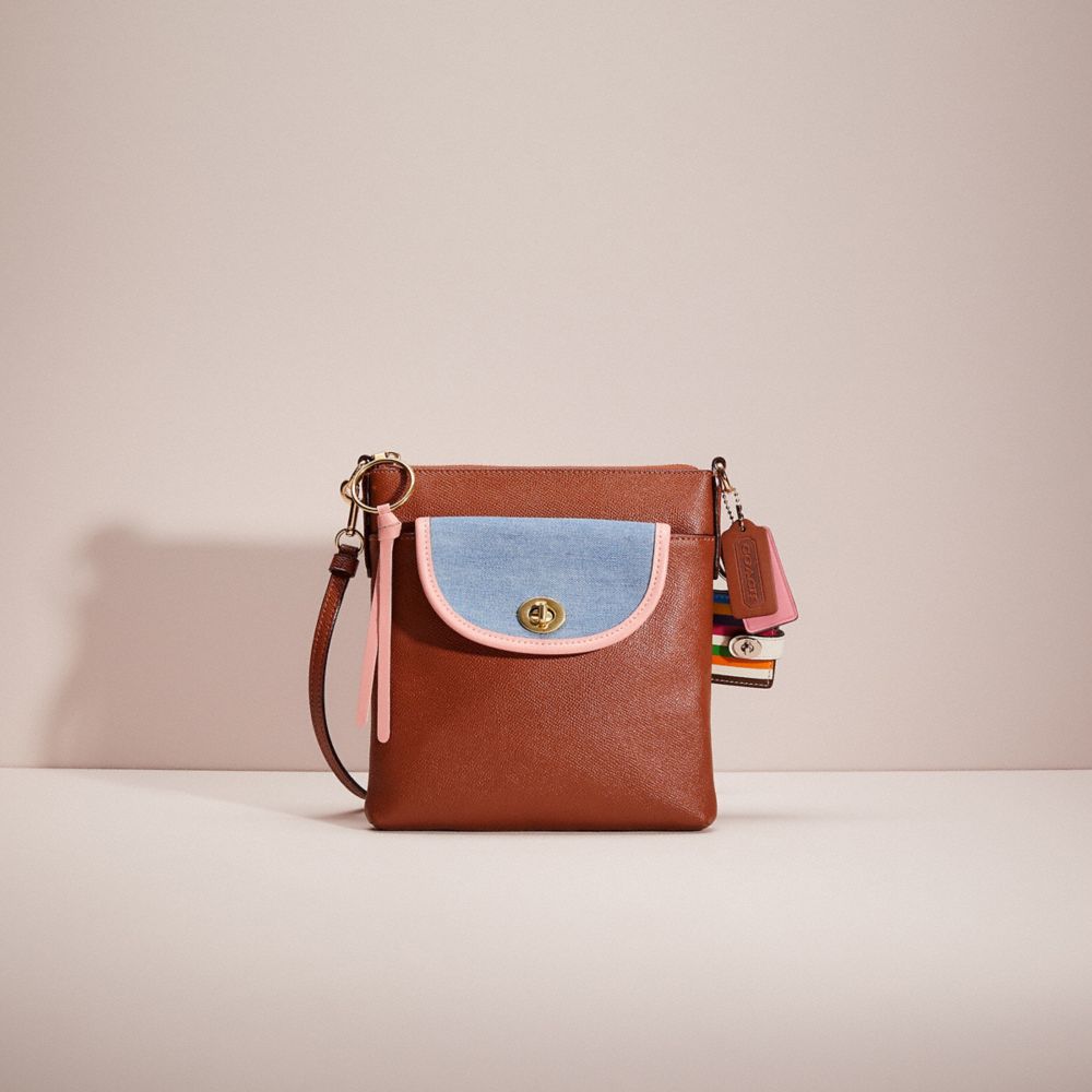 Upcrafted Kitt Messenger Crossbody