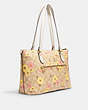 COACH®,GALLERY TOTE IN SIGNATURE CANVAS WITH FLORAL CLUSTER PRINT,Gold/Light Khaki Multi,Angle View