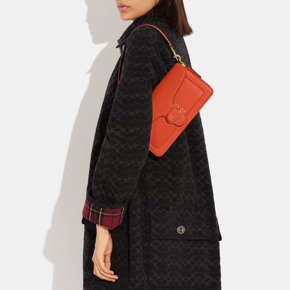 COACH®,Tabby Shoulder Bag 26,Leather,Shoulder Bag,Logo,Metal,Compact,Casual,,Detail View