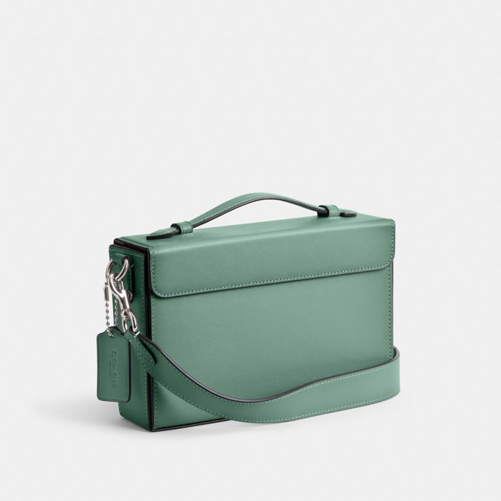 COACH®,SAC CASE TABBY,Cuir tanné,Lh/Aquamarine,Angle View