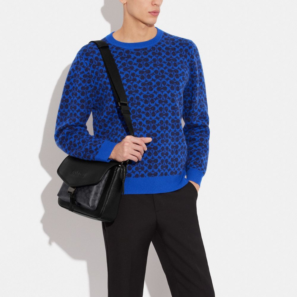 Charter Messenger In Signature Canvas