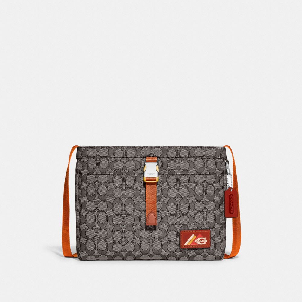 Utility Slim Messenger In Signature Jacquard