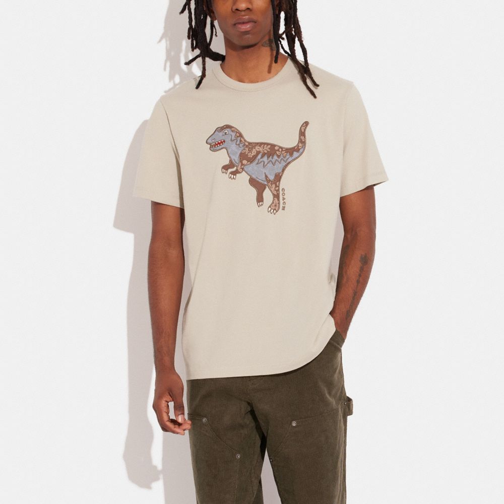  Who Men's Four Squares T-Shirt Ivory : Clothing, Shoes & Jewelry