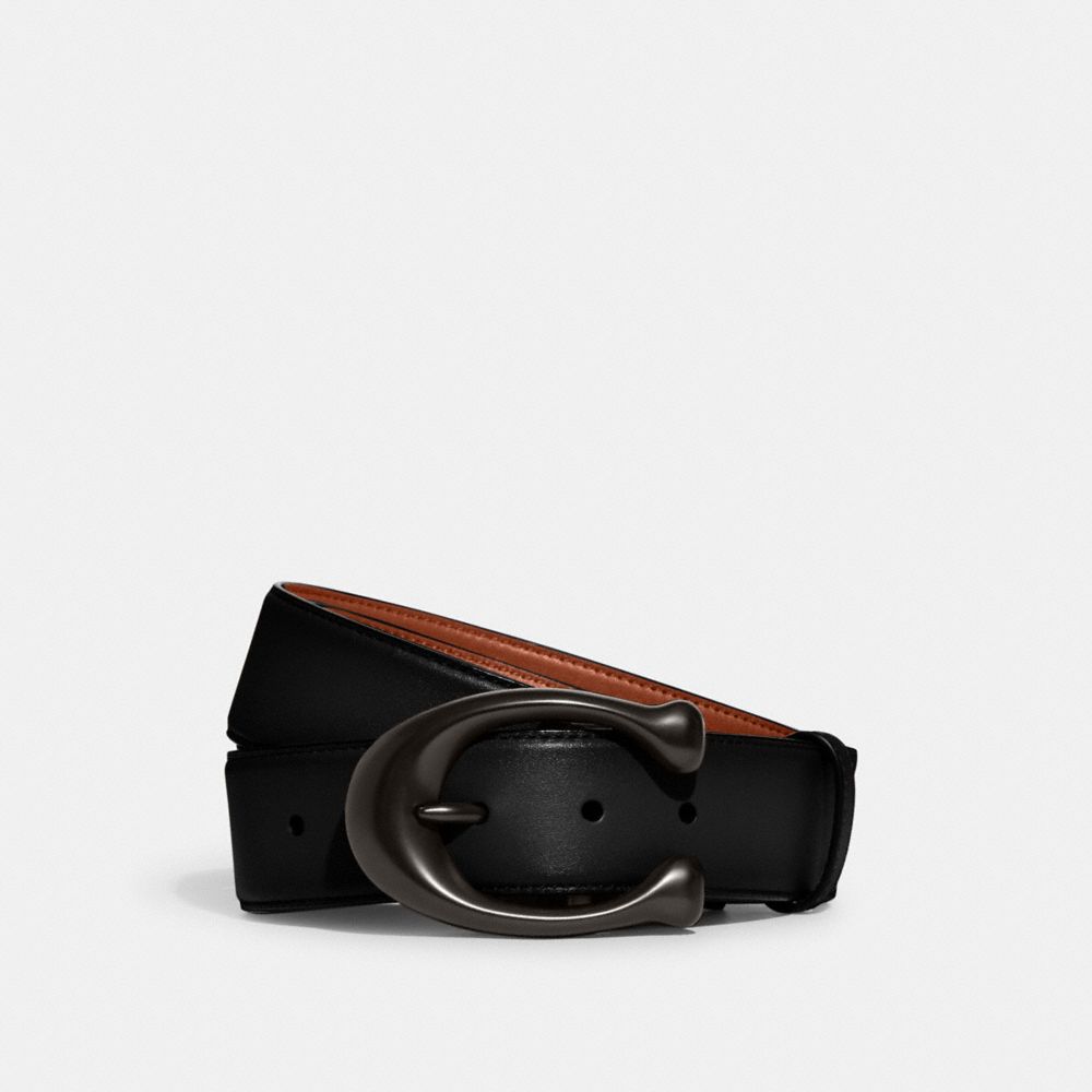 COACH®,SIGNATURE BUCKLE CUT-TO-SIZE REVERSIBLE BELT, 38MM,Glovetanned Leather,Black/Saddle,Front View