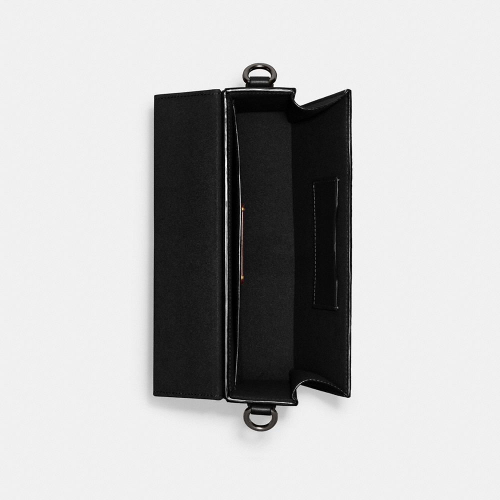 COACH®,SAC CASE TABBY EN TOILE SIGNATURE,La toile enduite Signature de Coach,Étain/Noir anthracite,Inside View,Top View