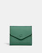 COACH®,WYN SMALL WALLET,Laiton/Vert vif,Front View