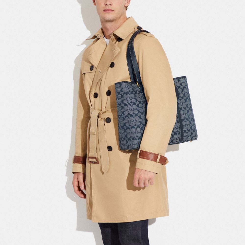 COACH®,Hudson Double Handle Tote Bag In Signature Chambray,,Detail View
