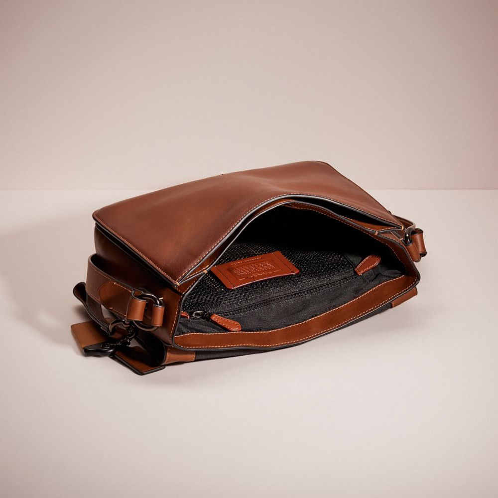 Upcrafted Gotham Messenger 27