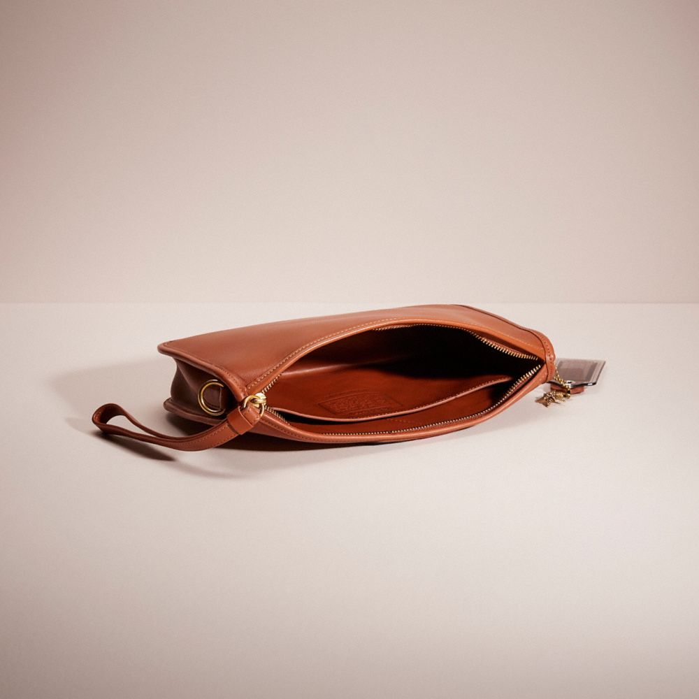 Upcrafted Quinn Crossbody